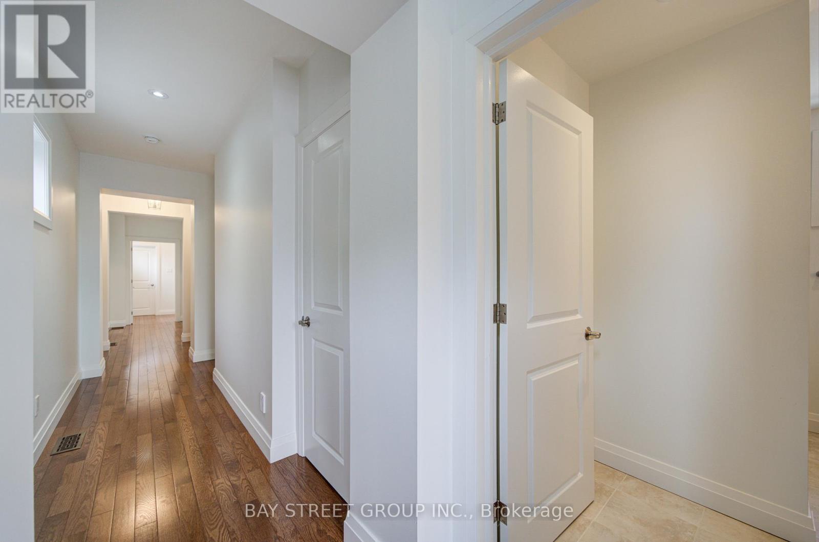 95 Hopedale Avenue, Toronto, Ontario  M4K 3M9 - Photo 22 - E13140600