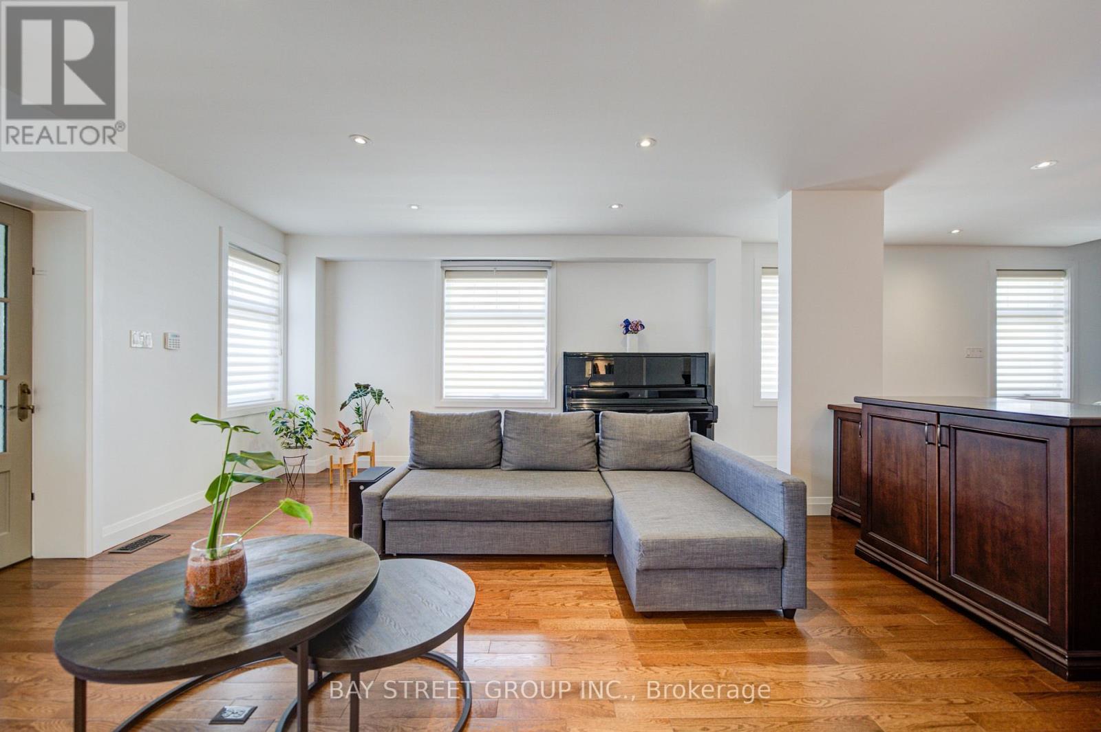 95 Hopedale Avenue, Toronto, Ontario  M4K 3M9 - Photo 9 - E13140600