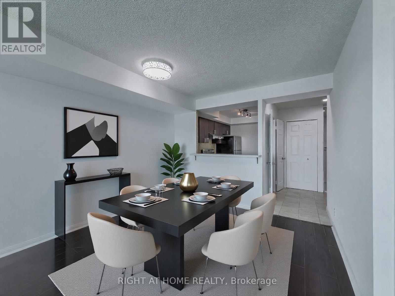 1008 - 8 Lee Centre Drive, Toronto, Ontario  M1H 3H8 - Photo 13 - E13140634