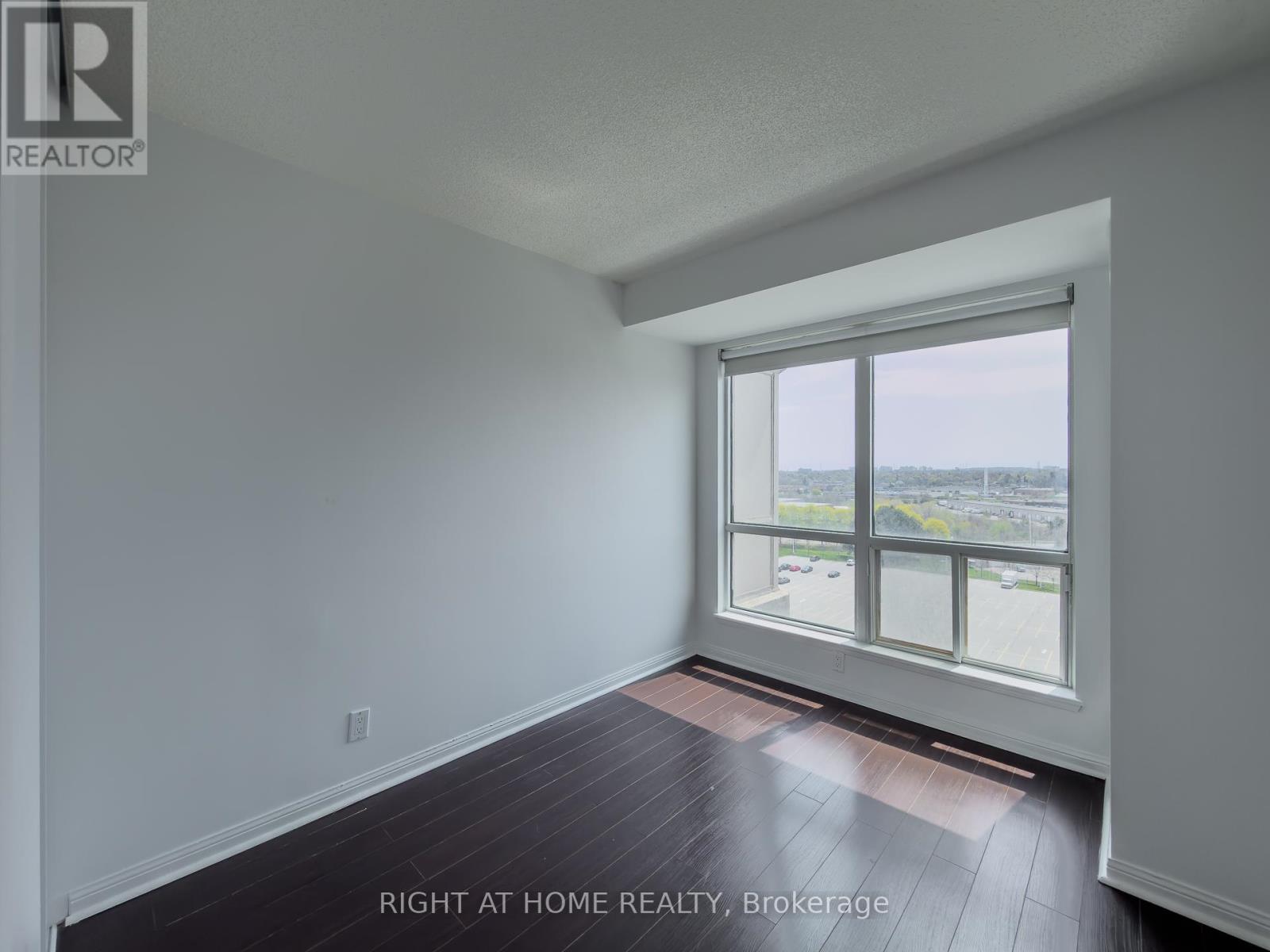 1008 - 8 Lee Centre Drive, Toronto, Ontario  M1H 3H8 - Photo 22 - E13140634