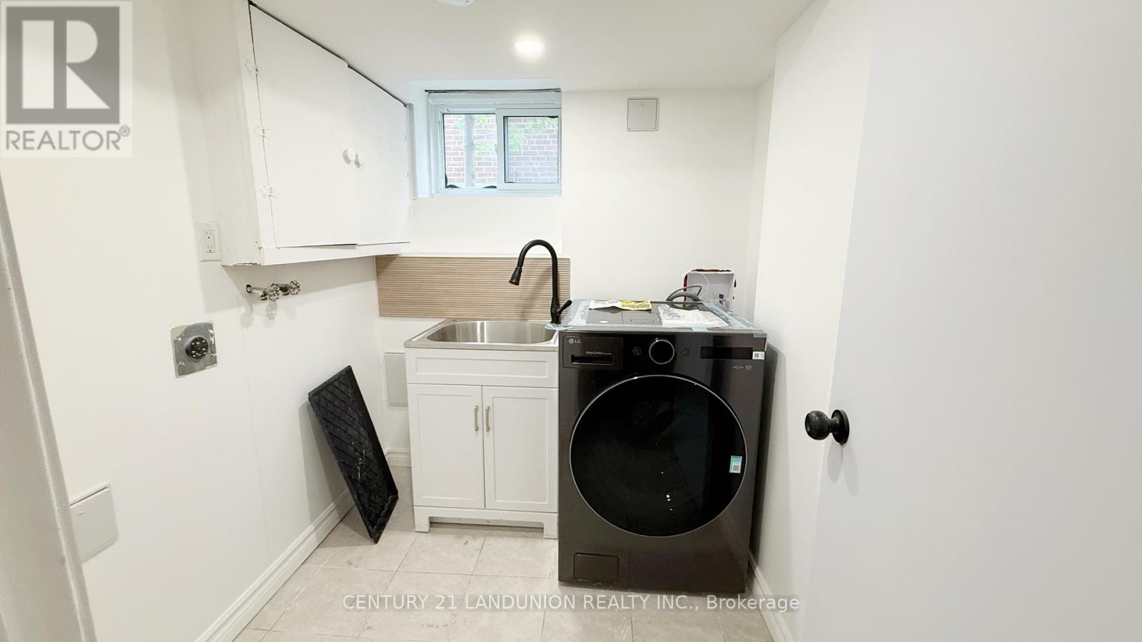 422 Lynett Crescent, Richmond Hill, Ontario  L4C 2V7 - Photo 11 - N13140640