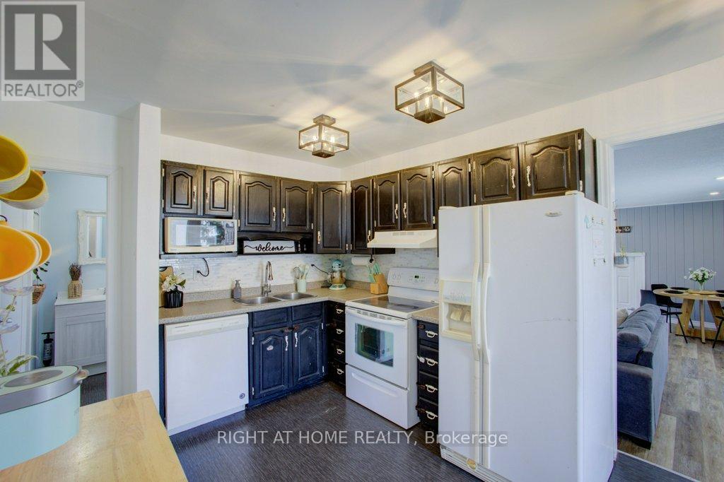 1865 River Road W, Wasaga Beach, Ontario  L9Z 1L1 - Photo 17 - S13140588