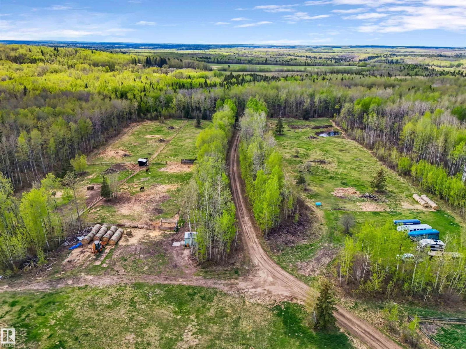 7424 Twp Road 520, Rural Parkland County, Alberta  T7A 0W7 - Photo 11 - E4488434