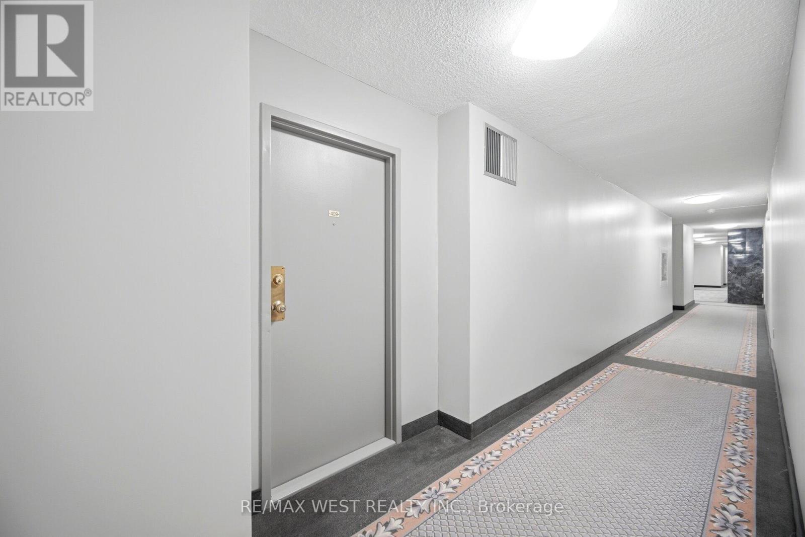 409 - 15 Kensington Road, Brampton, Ontario  L6T 3W2 - Photo 10 - W13102026