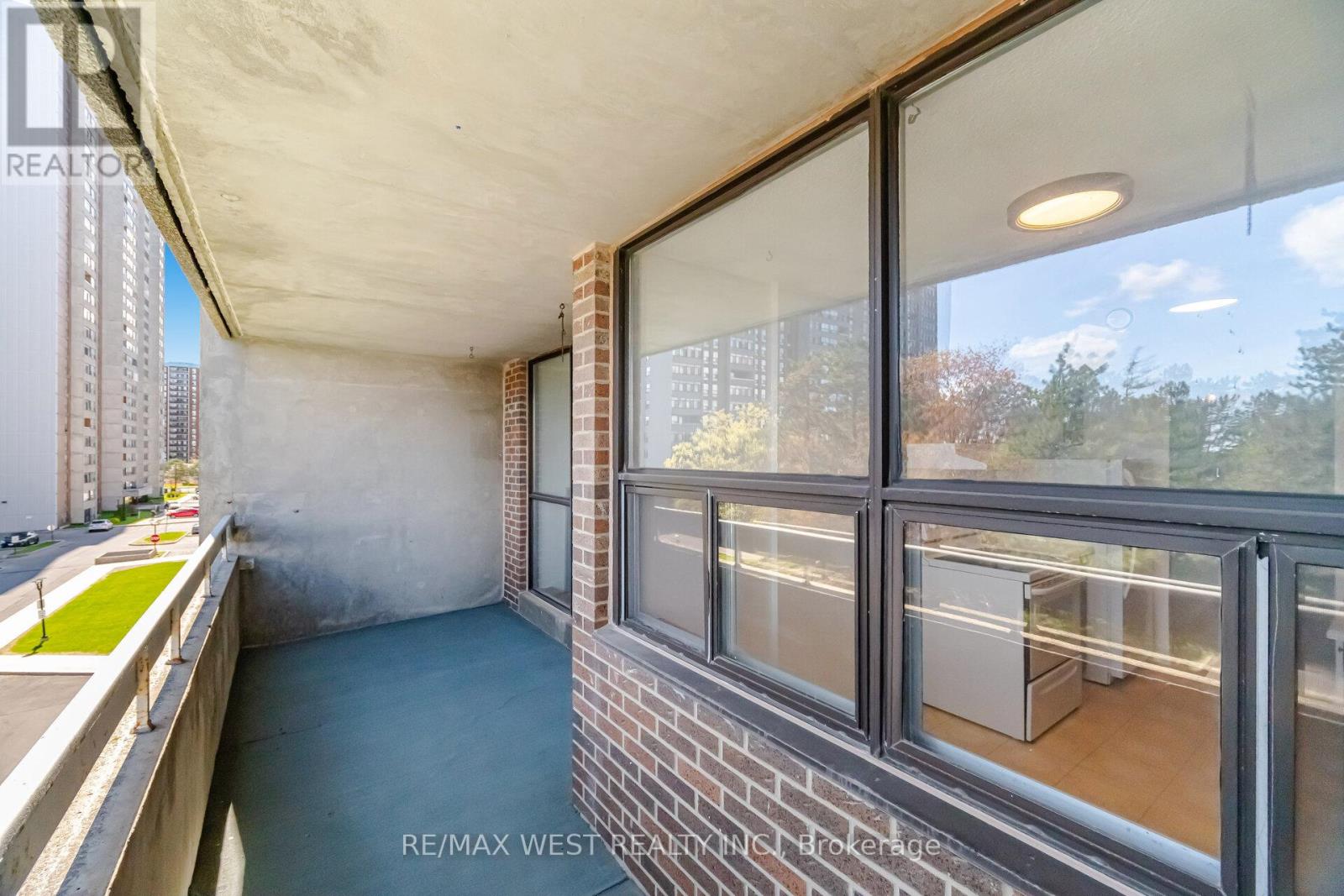 409 - 15 Kensington Road, Brampton, Ontario  L6T 3W2 - Photo 25 - W13102026