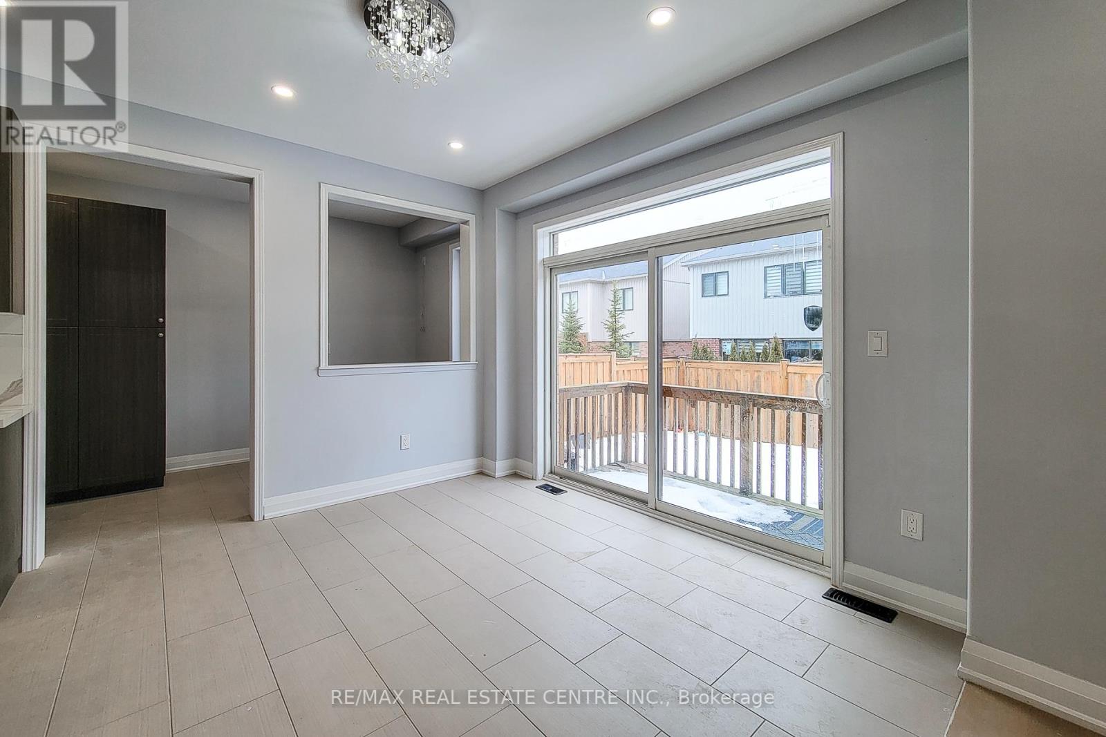 80 Larry Crescent, Haldimand, Ontario  N3W 0B2 - Photo 16 - X12817452