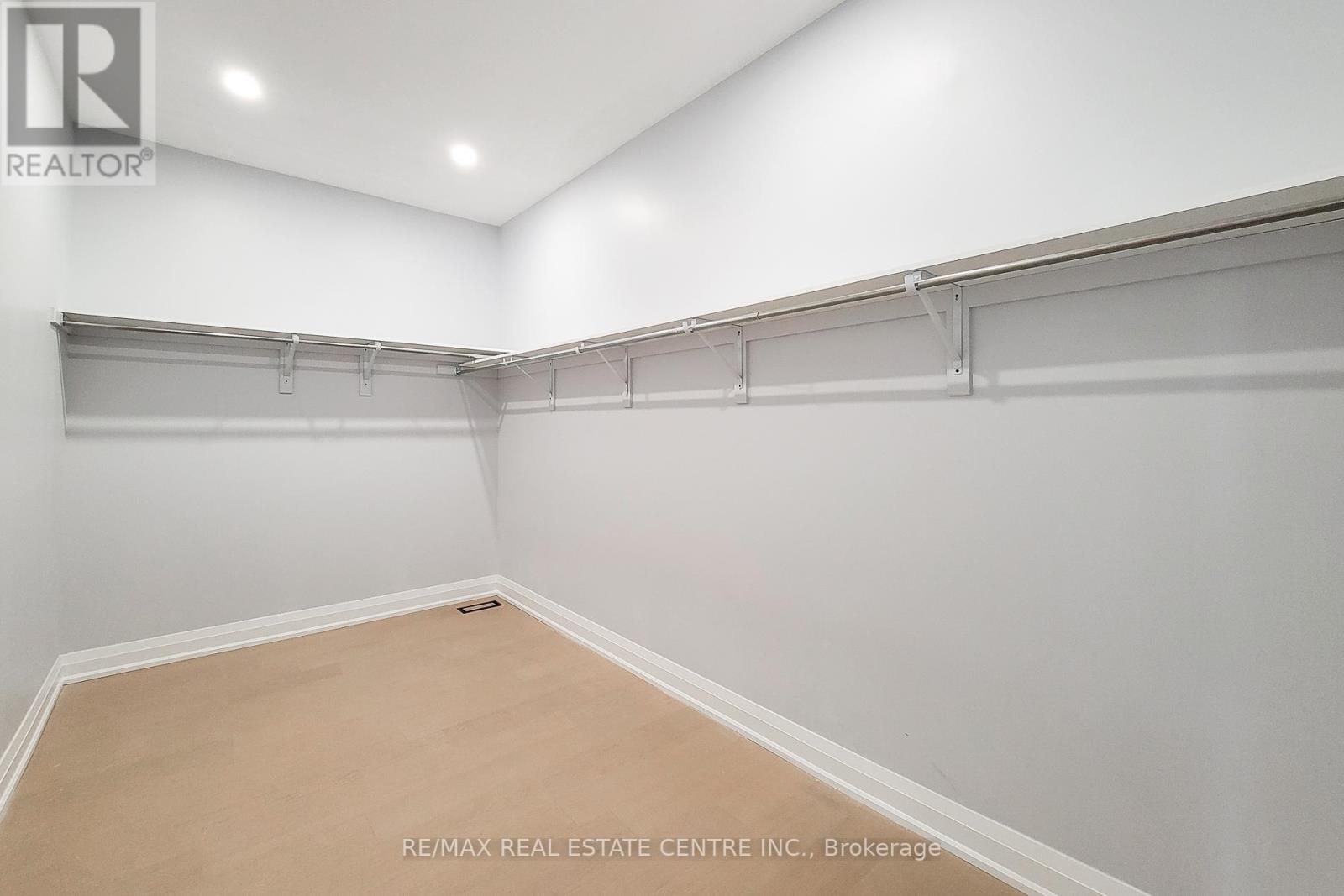 80 Larry Crescent, Haldimand, Ontario  N3W 0B2 - Photo 29 - X12817452