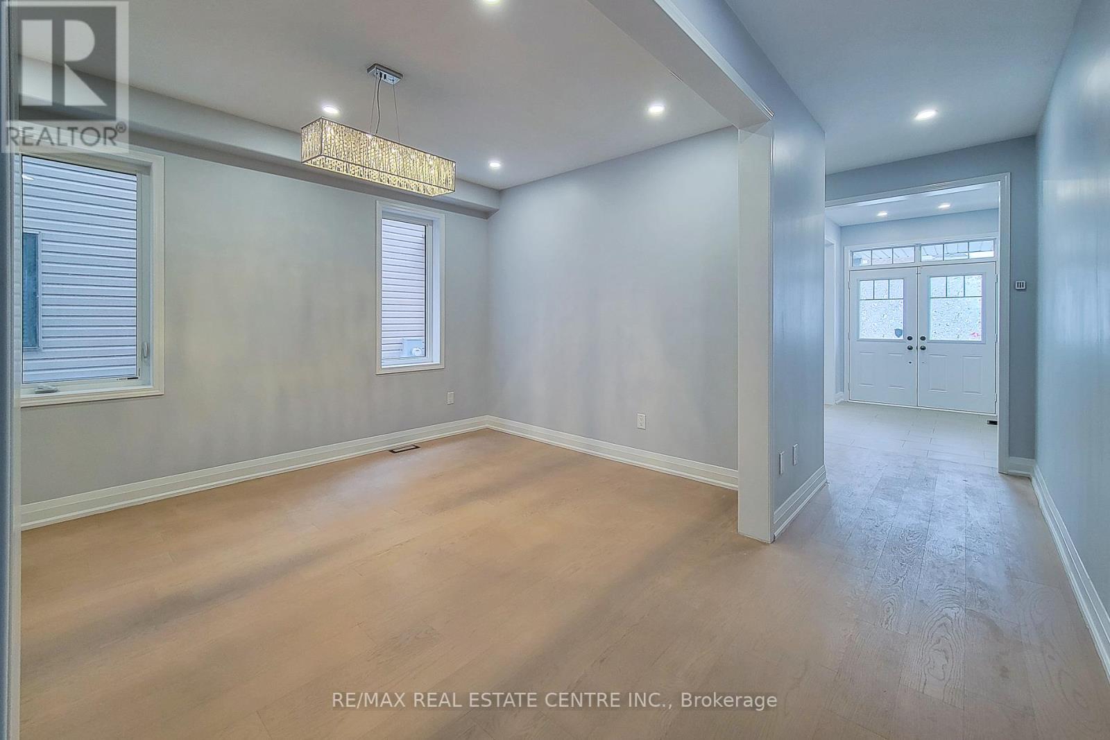 80 Larry Crescent, Haldimand, Ontario  N3W 0B2 - Photo 15 - X12817452