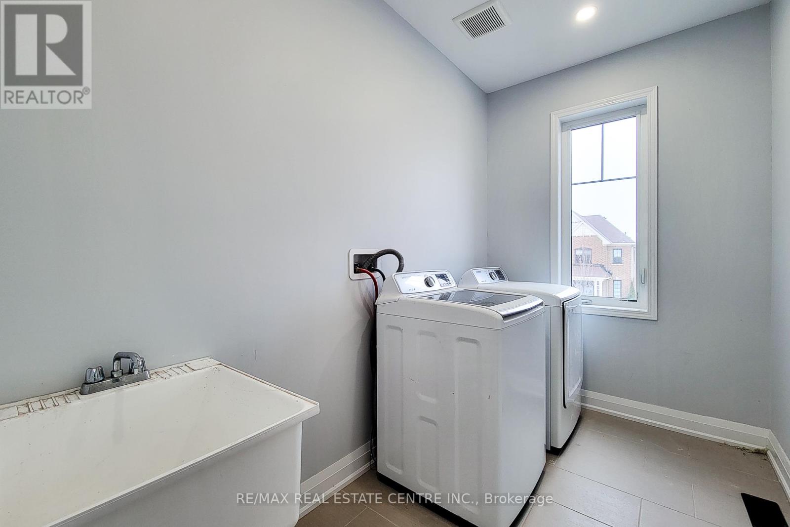 80 Larry Crescent, Haldimand, Ontario  N3W 0B2 - Photo 42 - X12817452