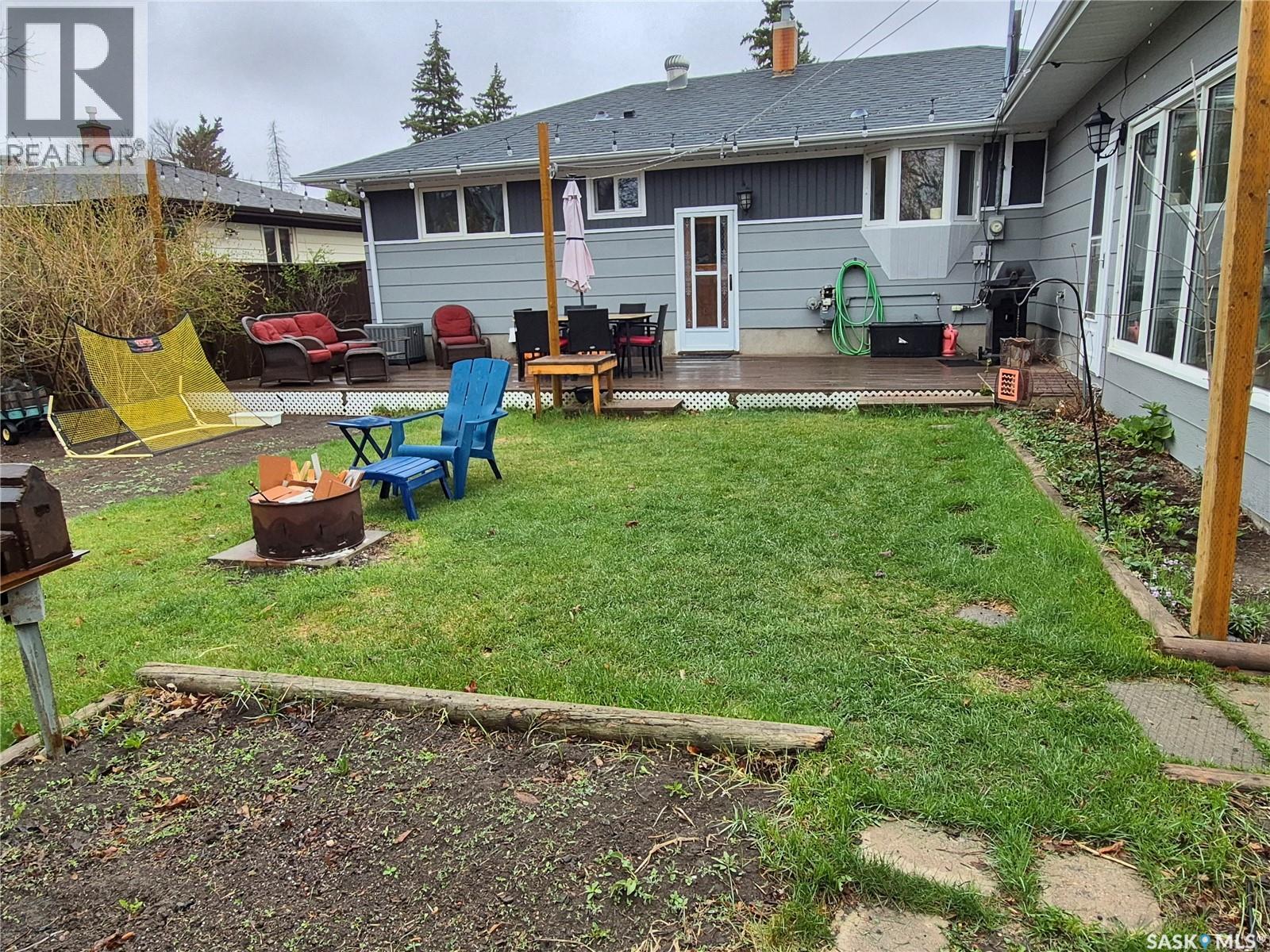 451 Woodlawn Crescent, Weyburn, Saskatchewan  S4H 0X5 - Photo 40 - SK036274