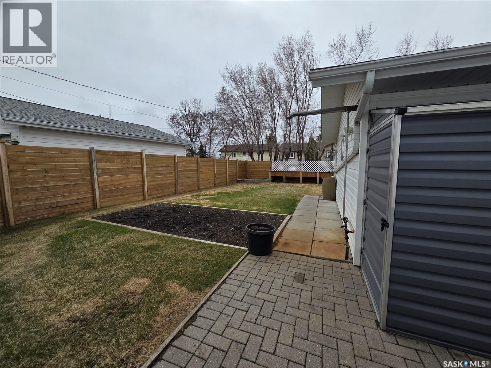 237 3rd Street Nw, Wadena, Saskatchewan  S0A 4J0 - Photo 39 - SK036238