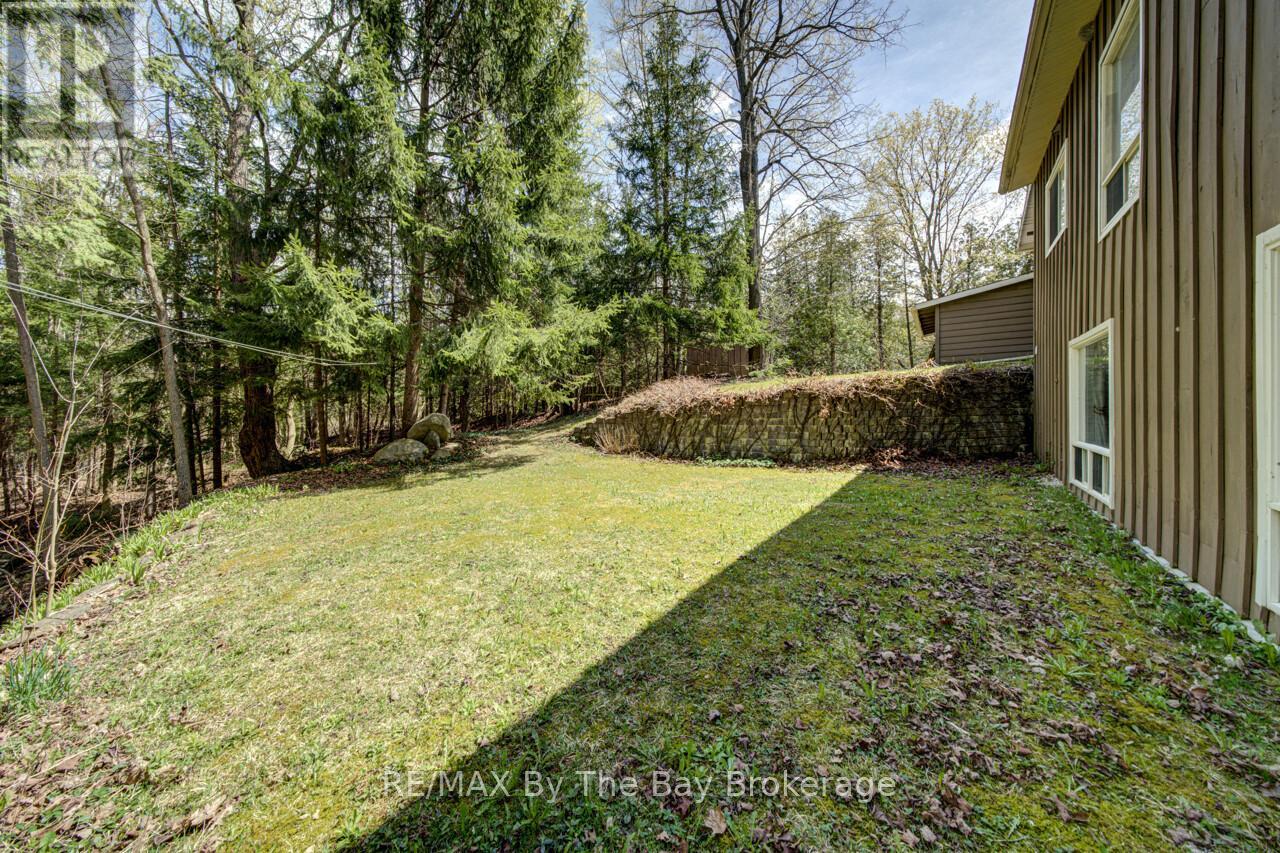 8308 County Road 9, Clearview, Ontario L0M 1G0 - Photo 42 - S13111156