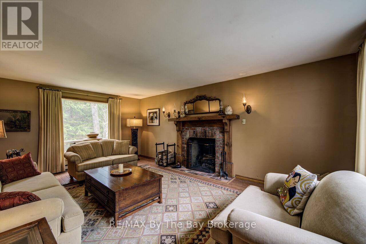 8308 County Road 9, Clearview, Ontario L0M 1G0 - Photo 7 - S13111156