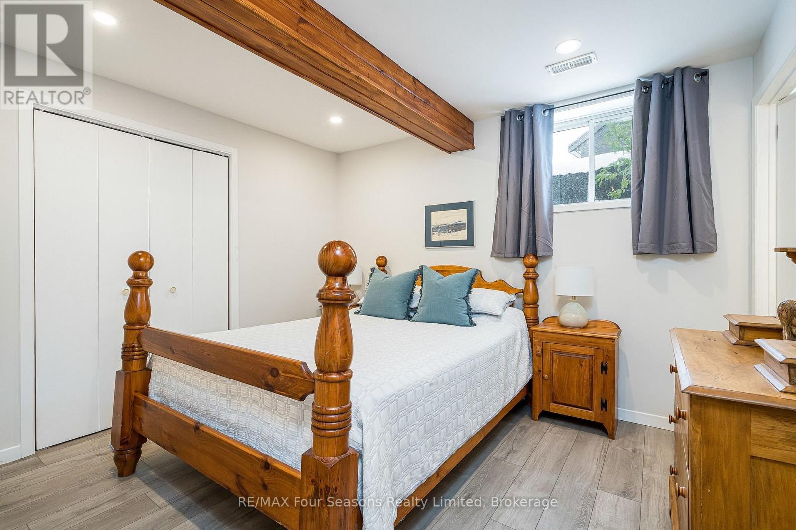 131 Chamonix Crescent, Blue Mountains, Ontario  L9Y 0S7 - Photo 38 - X12804762