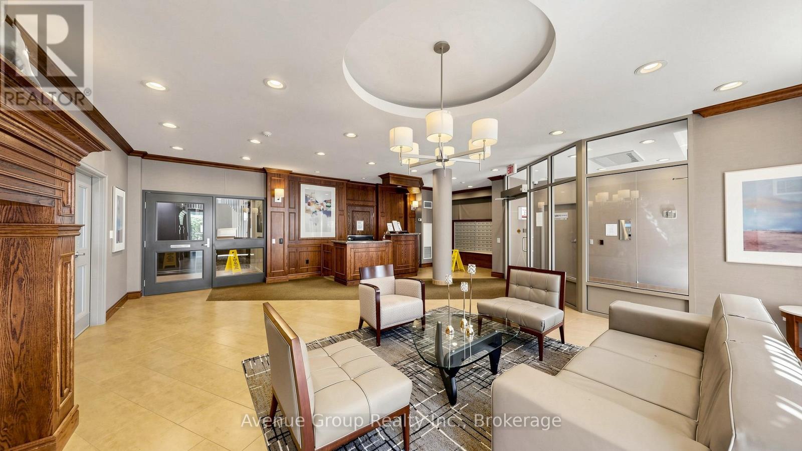 313 - 19 Barberry Place, Toronto, Ontario  M2K 3E3 - Photo 2 - C13140654