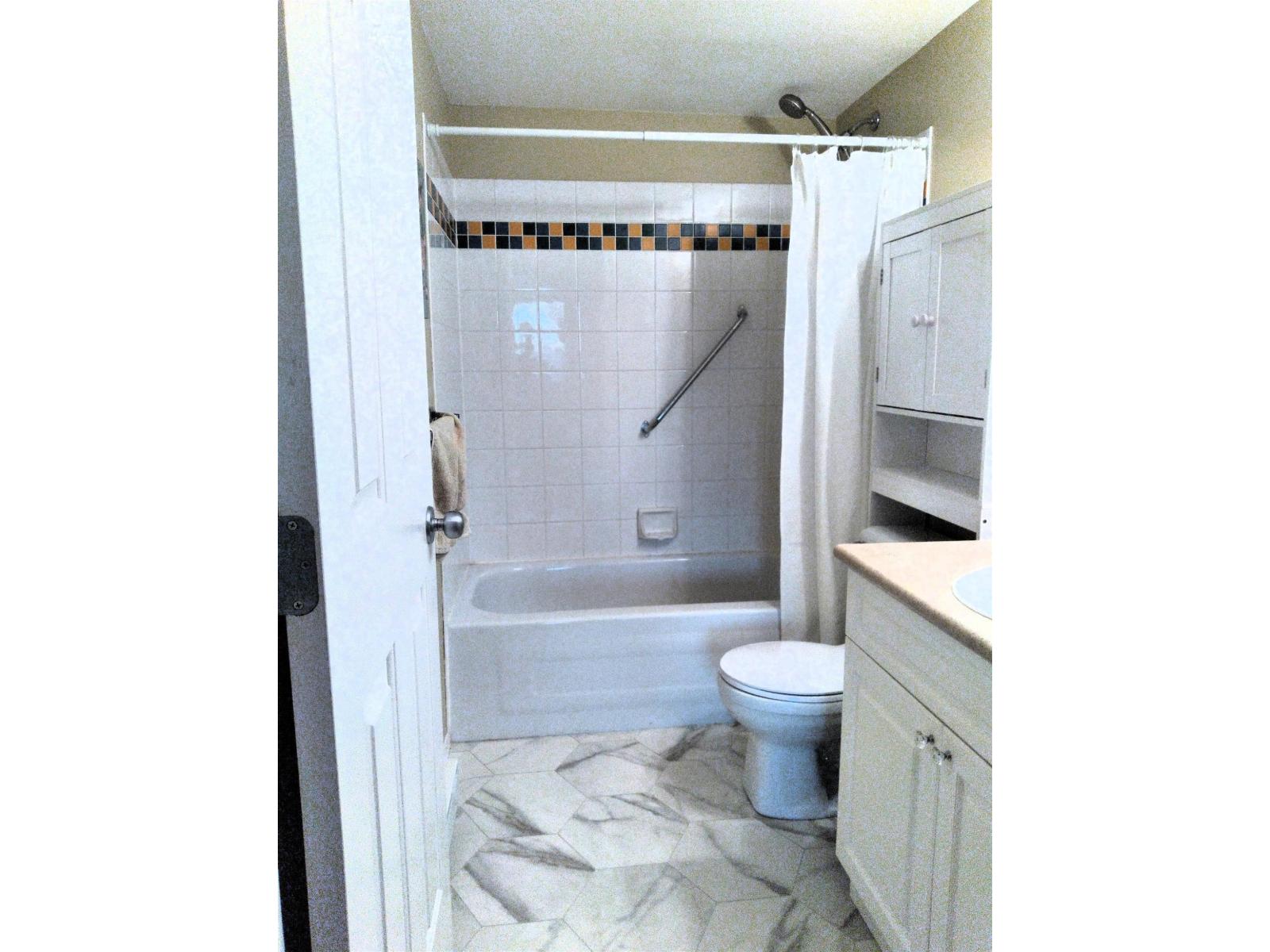301 2350 Westerly Street, Abbotsford, British Columbia  V2T 6T7 - Photo 12 - R3124146