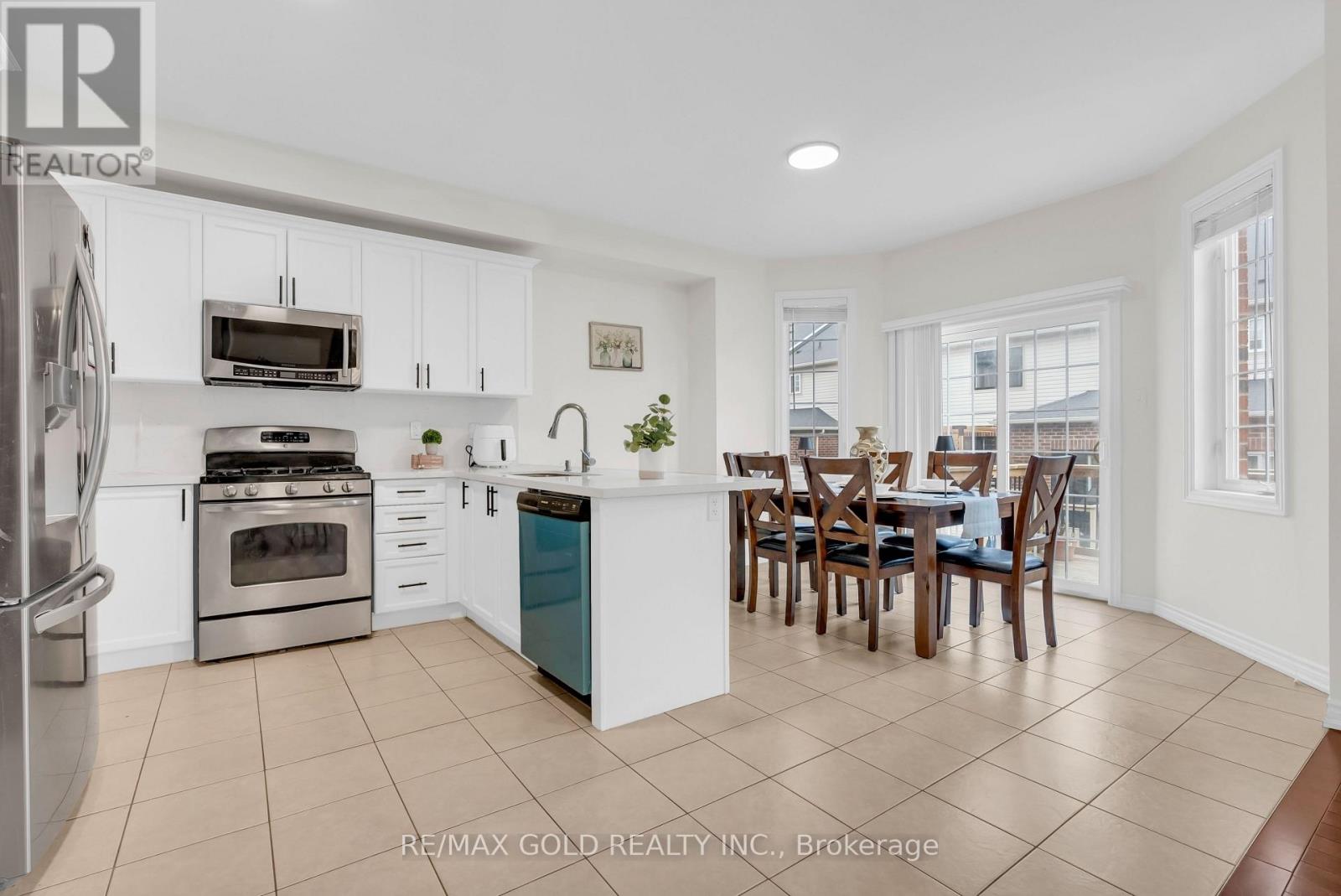 569 Miller Way, Milton, Ontario  L9T 8L8 - Photo 12 - W13138256