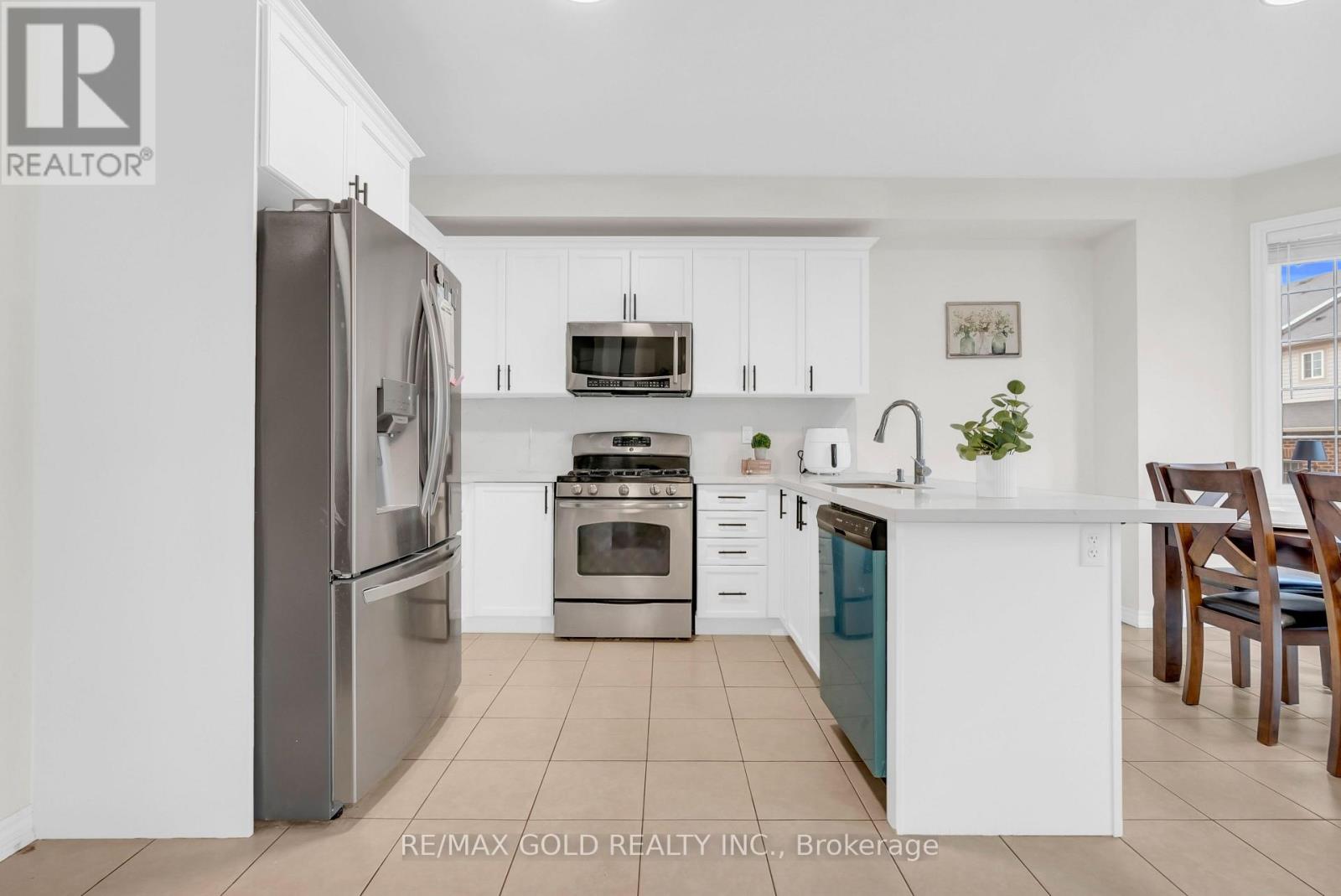 569 Miller Way, Milton, Ontario  L9T 8L8 - Photo 13 - W13138256