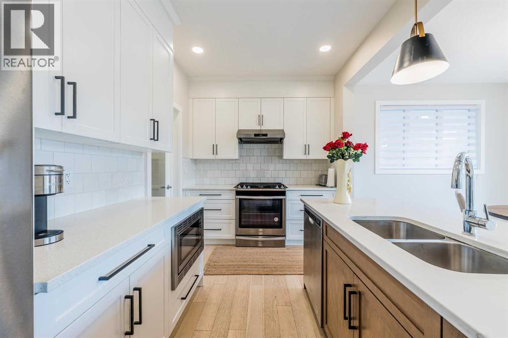 57 Westmore Park Sw, Calgary, Alberta  T3H 6A9 - Photo 7 - A2311891