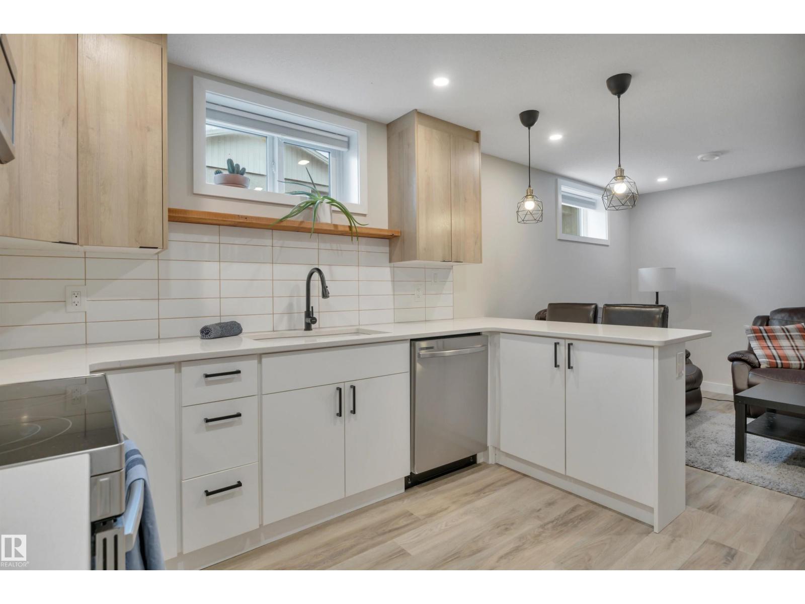 6011 107 St Nw, Edmonton, Alberta  T6H 2X9 - Photo 27 - E4488435