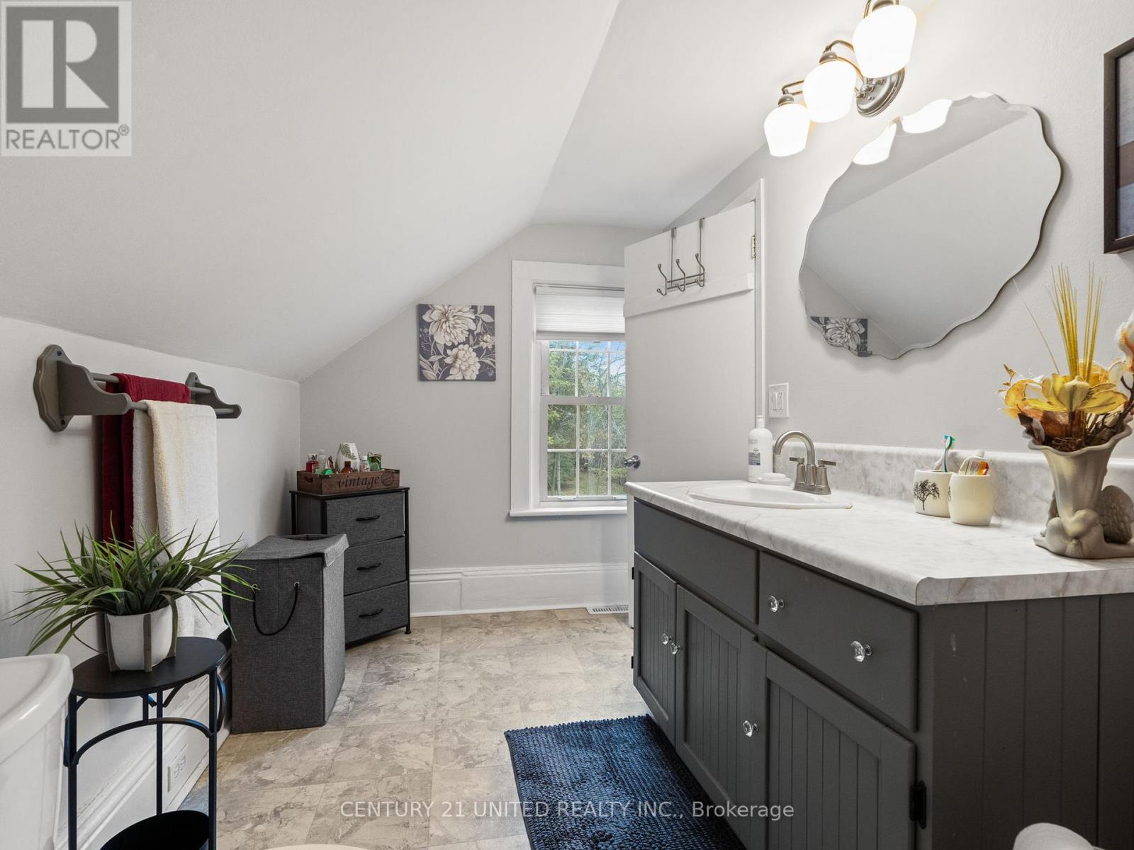 316 Tweed Street, Cobourg, Ontario  K9A 2R9 - Photo 31 - X12508394