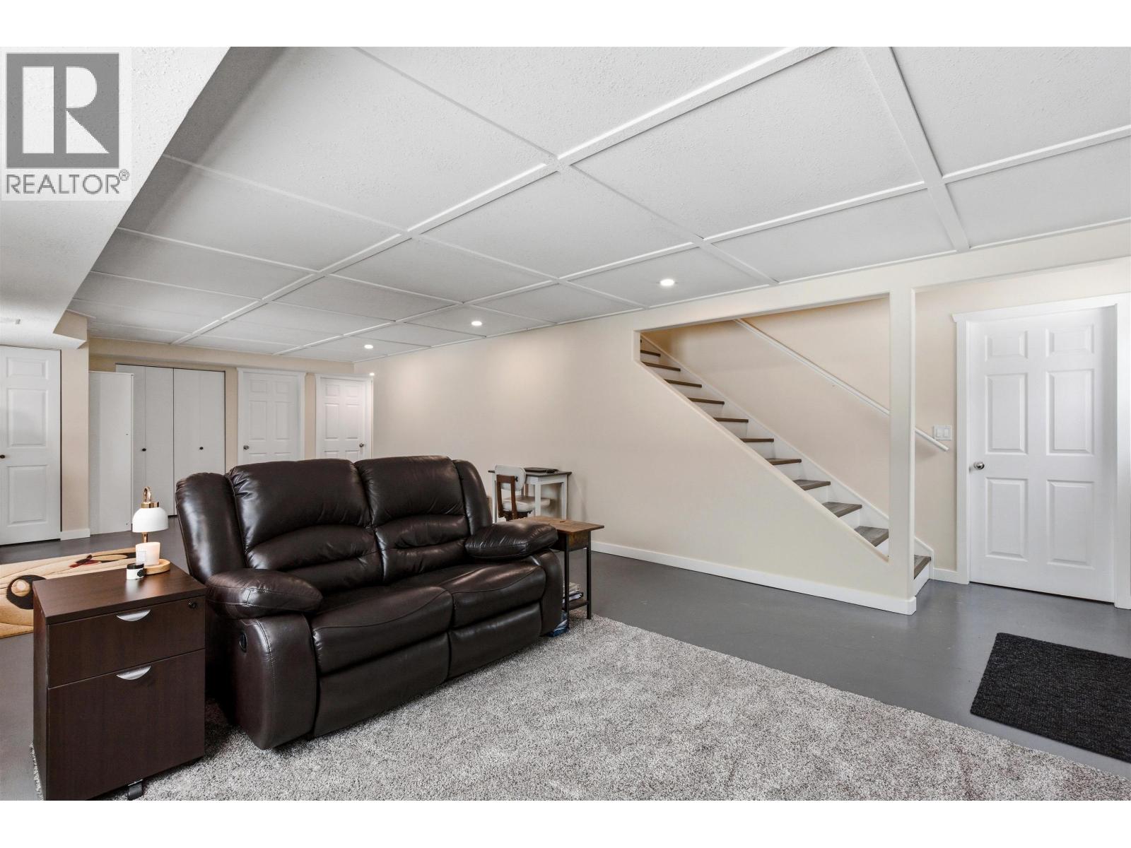 2448 Clara Road, 150 Mile House, British Columbia  V0K 2G0 - Photo 29 - R3097640