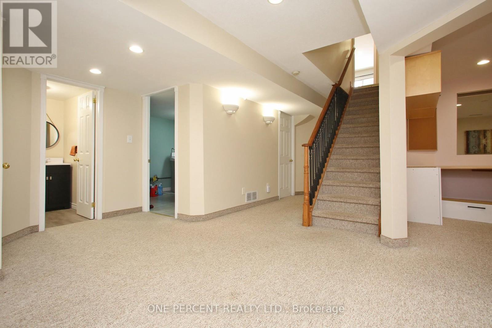 5 Watson Road, Halton Hills, Ontario  L7G 5N8 - Photo 27 - W12944334