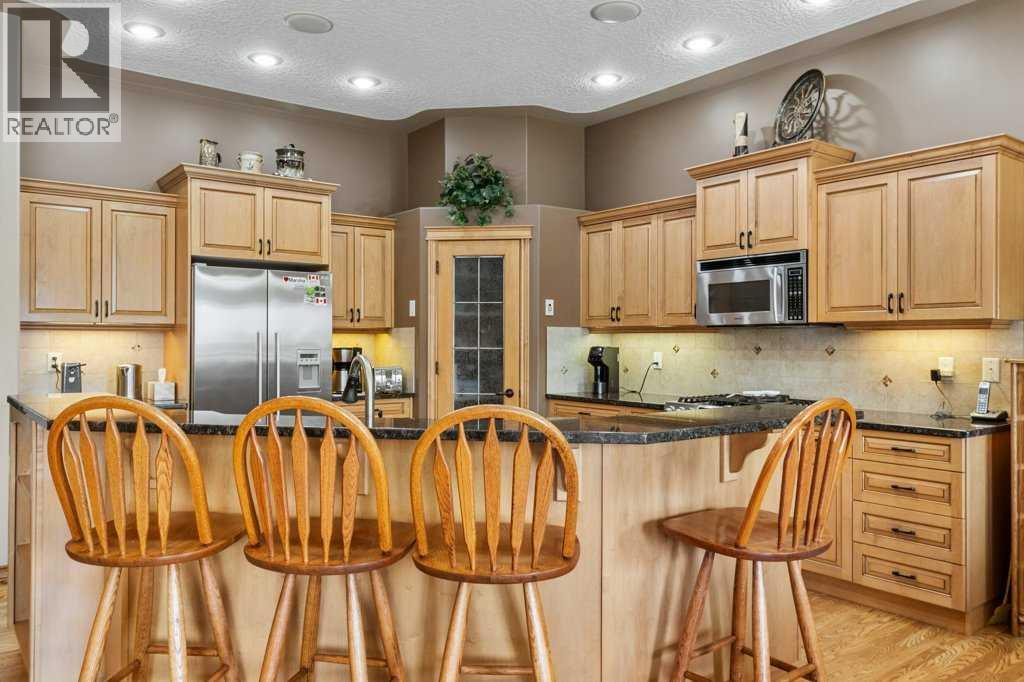 40 Oakwood Close, Red Deer, Alberta  T4P 0C5 - Photo 9 - A2309439