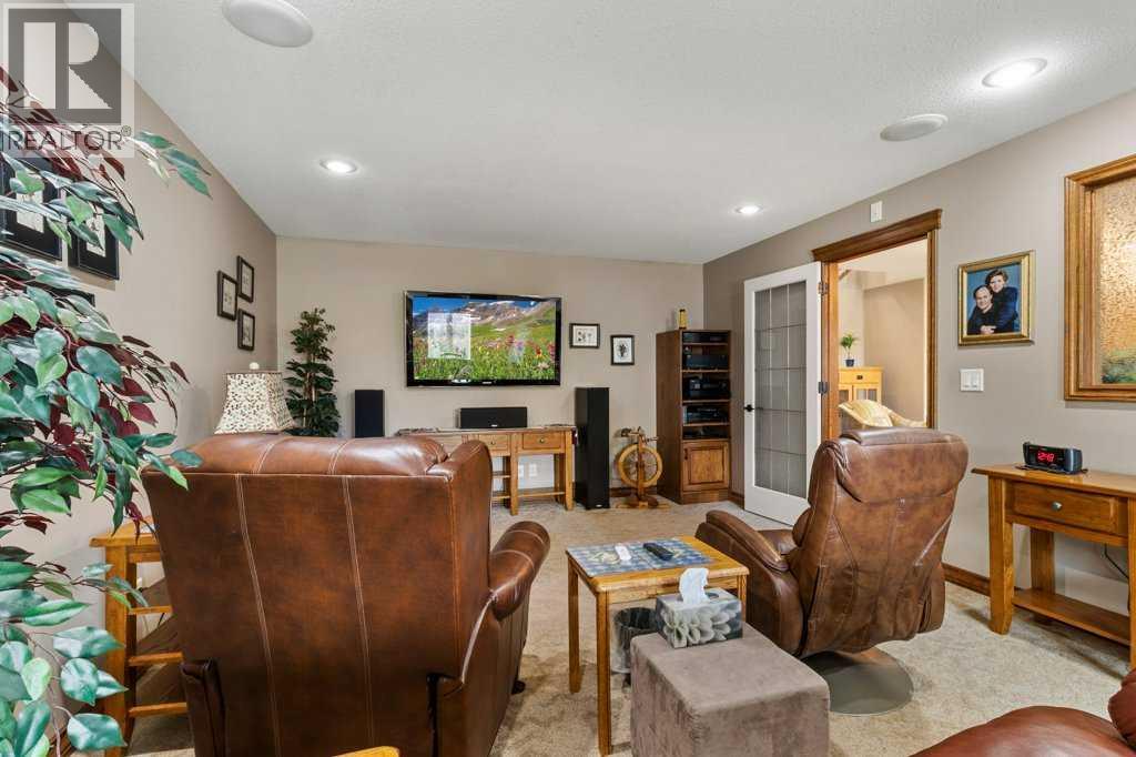 40 Oakwood Close, Red Deer, Alberta  T4P 0C5 - Photo 26 - A2309439