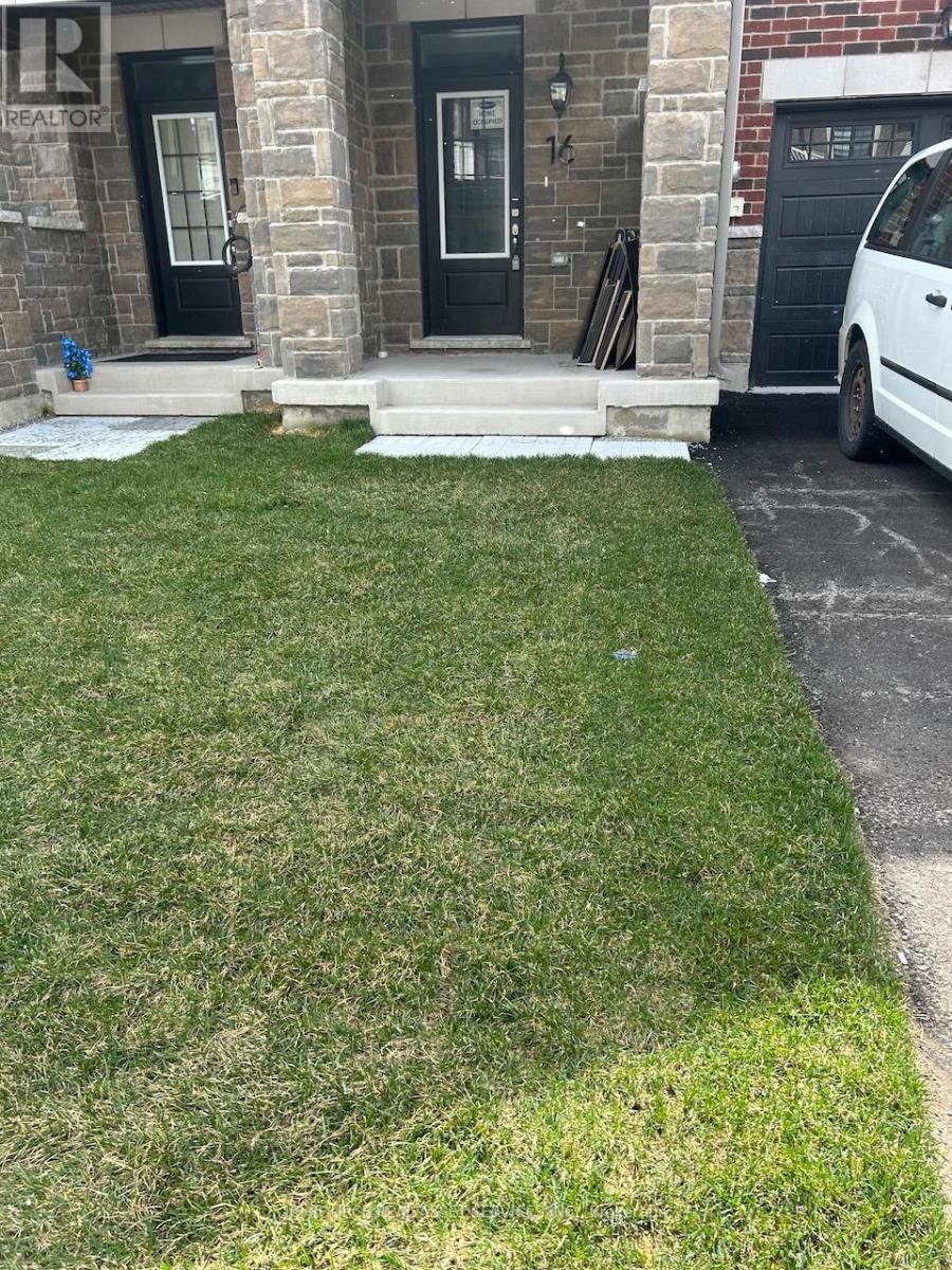 16 PEAREN LANE, Barrie, Ontario