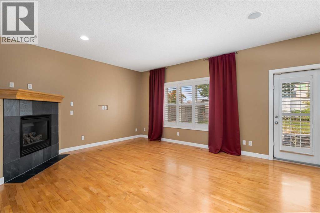 78 New Brighton Manor SE, Calgary, Alberta  T2Z 4J3 - Photo 8 - A2258105
