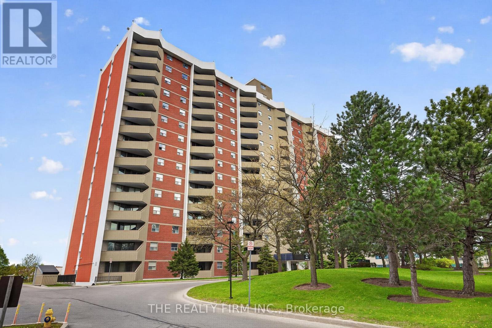 705 - 1103 Jalna Boulevard, London South, Ontario  N6E 2W8 - Photo 1 - X13140684