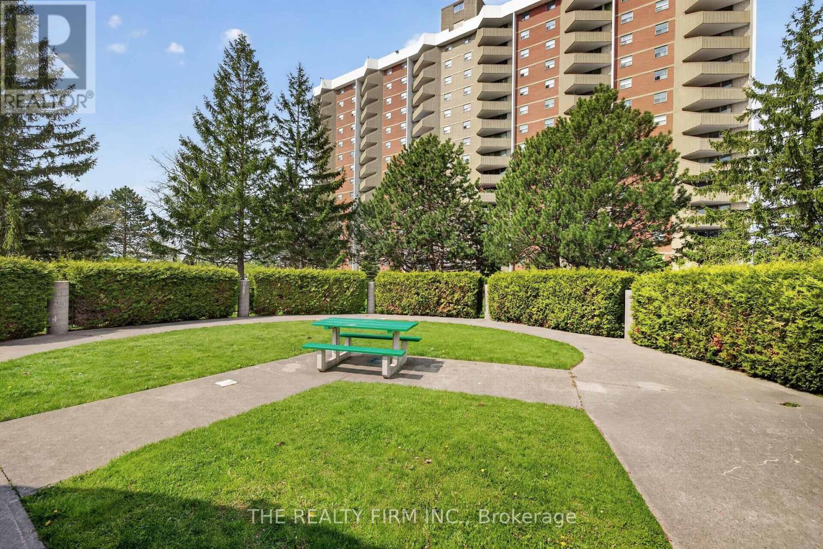 705 - 1103 Jalna Boulevard, London South, Ontario  N6E 2W8 - Photo 4 - X13140684