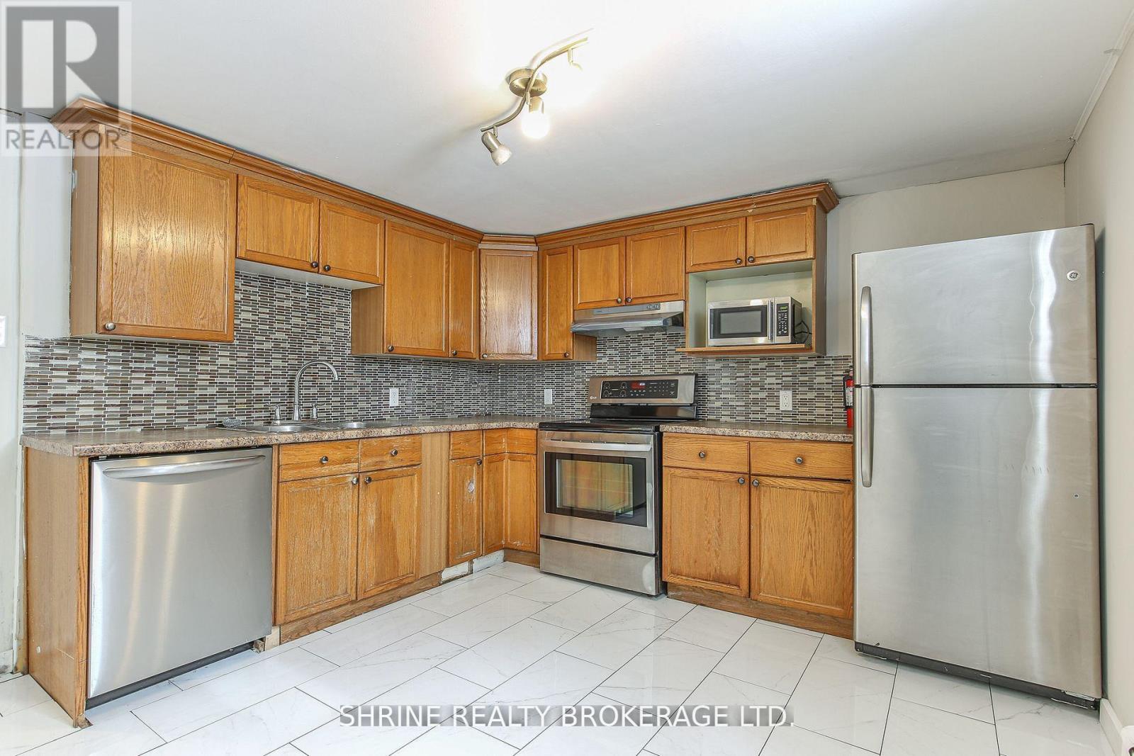 1 - 13 Sterling Street, London East, Ontario  N5Y 1Y4 - Photo 10 - X13140694