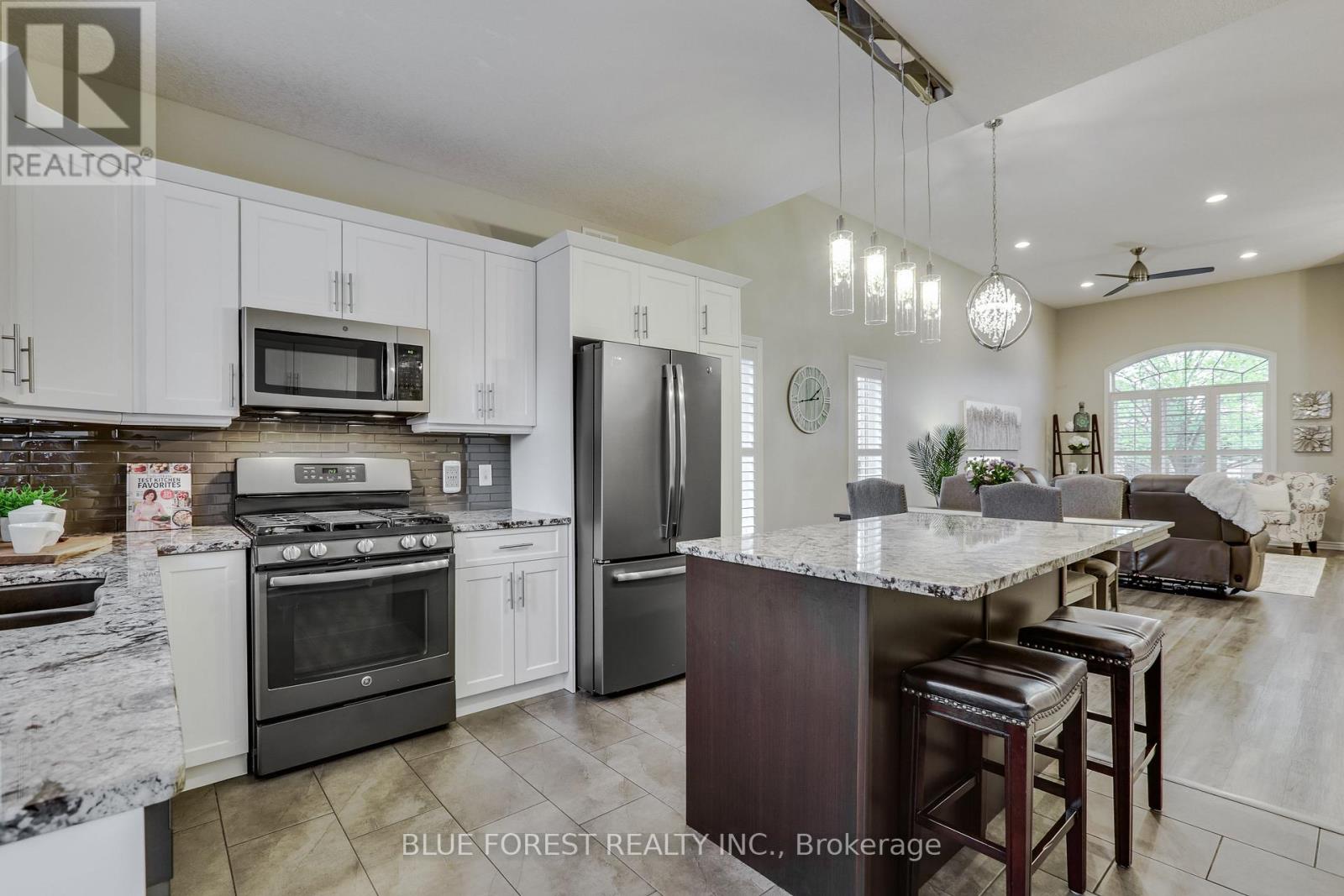 179 Forest Grove Crescent, Thames Centre, Ontario  N0L 1G3 - Photo 13 - X13140702