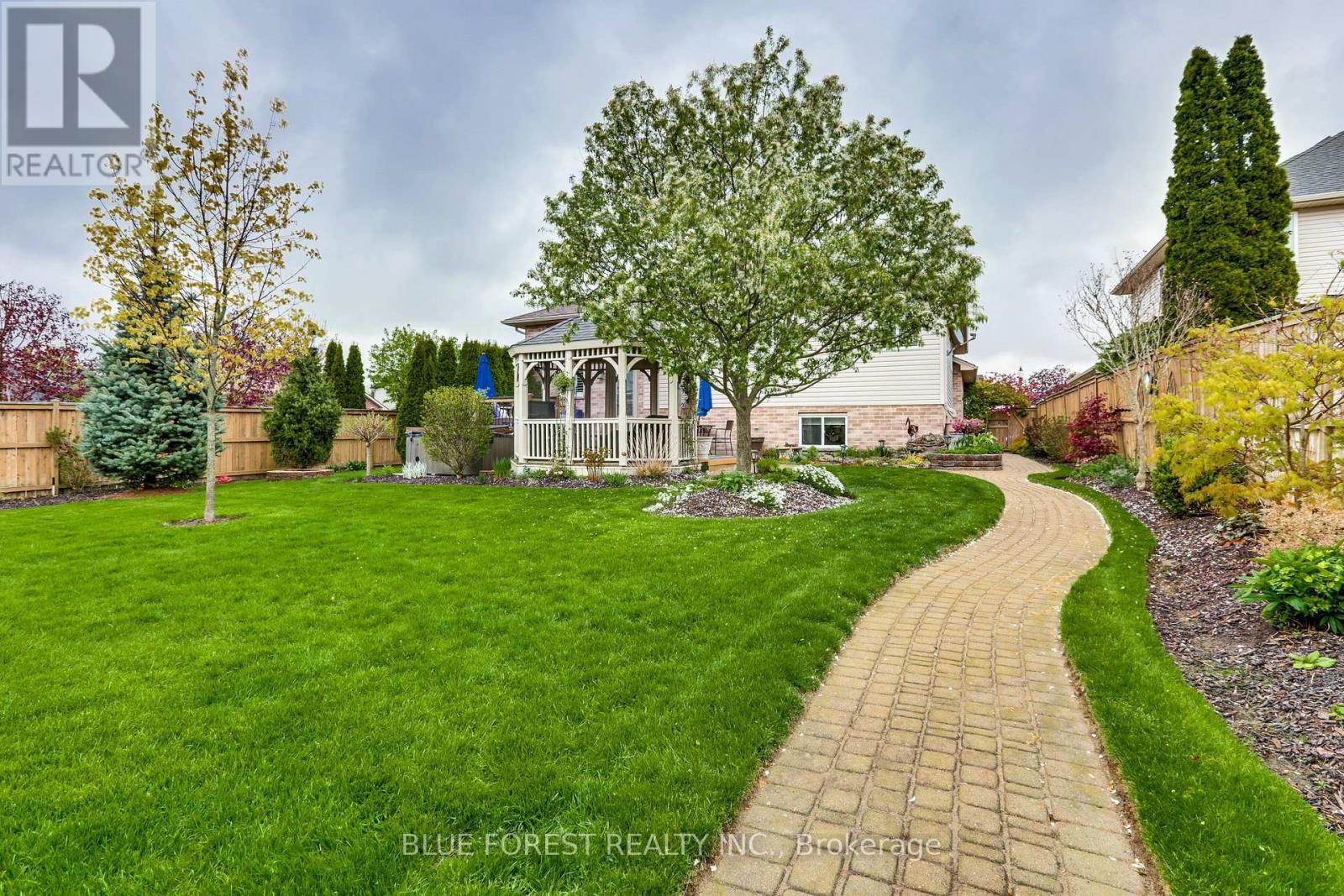 179 Forest Grove Crescent, Thames Centre, Ontario  N0L 1G3 - Photo 43 - X13140702