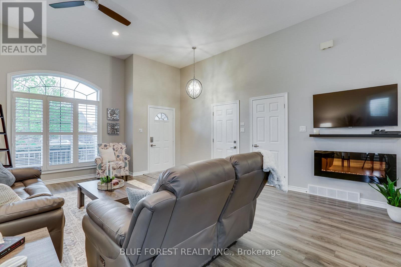179 Forest Grove Crescent, Thames Centre, Ontario  N0L 1G3 - Photo 8 - X13140702