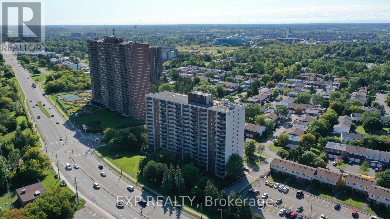 1016 - 981 Gulf Place, Ottawa, Ontario  K1K 3X9 - Photo 2 - X13140720