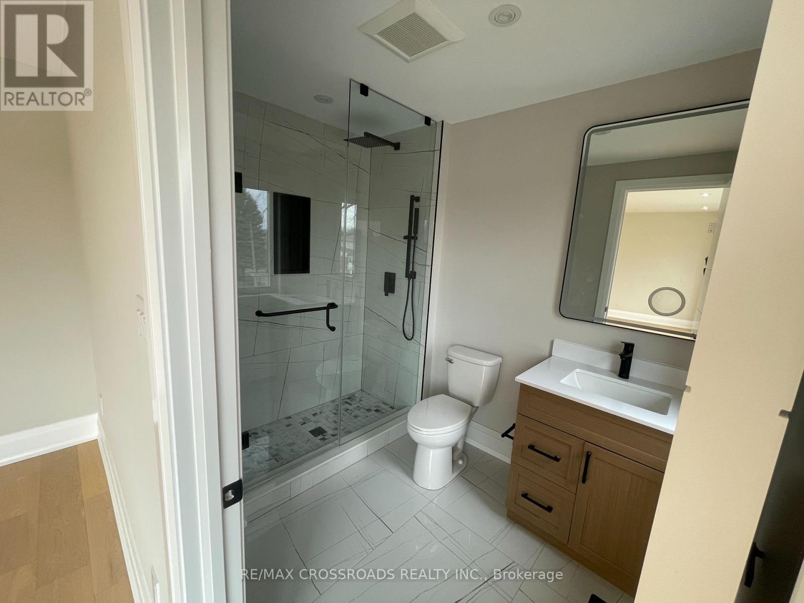 790 B Midland Avenue, Toronto, Ontario  M1K 4E7 - Photo 23 - E13140726
