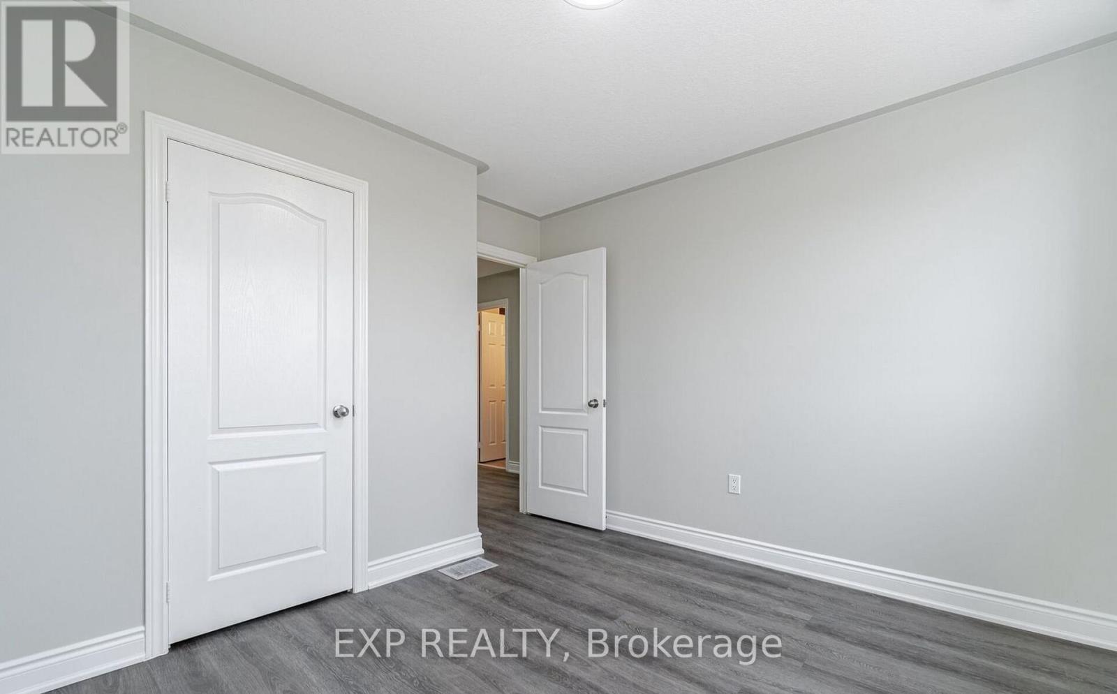 15 Lynn Street, Bradford West Gwillimbury, Ontario  L3Z 0B2 - Photo 31 - N13001110