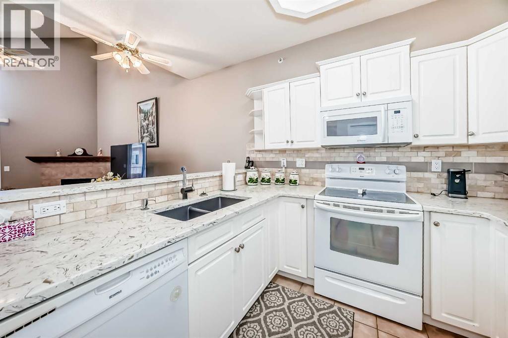 2122, 2122 Patterson View SW, Calgary, Alberta  T3H 3J9 - Photo 9 - A2309029