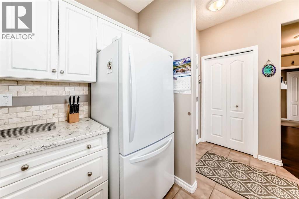 2122, 2122 Patterson View SW, Calgary, Alberta  T3H 3J9 - Photo 10 - A2309029