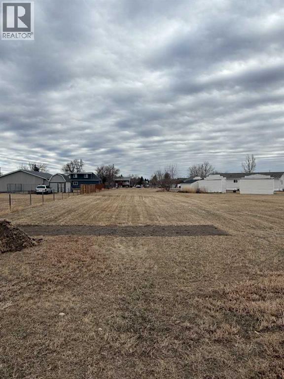 326 N 200 W, Raymond, Alberta  T0K 2S0 - Photo 2 - A2303808