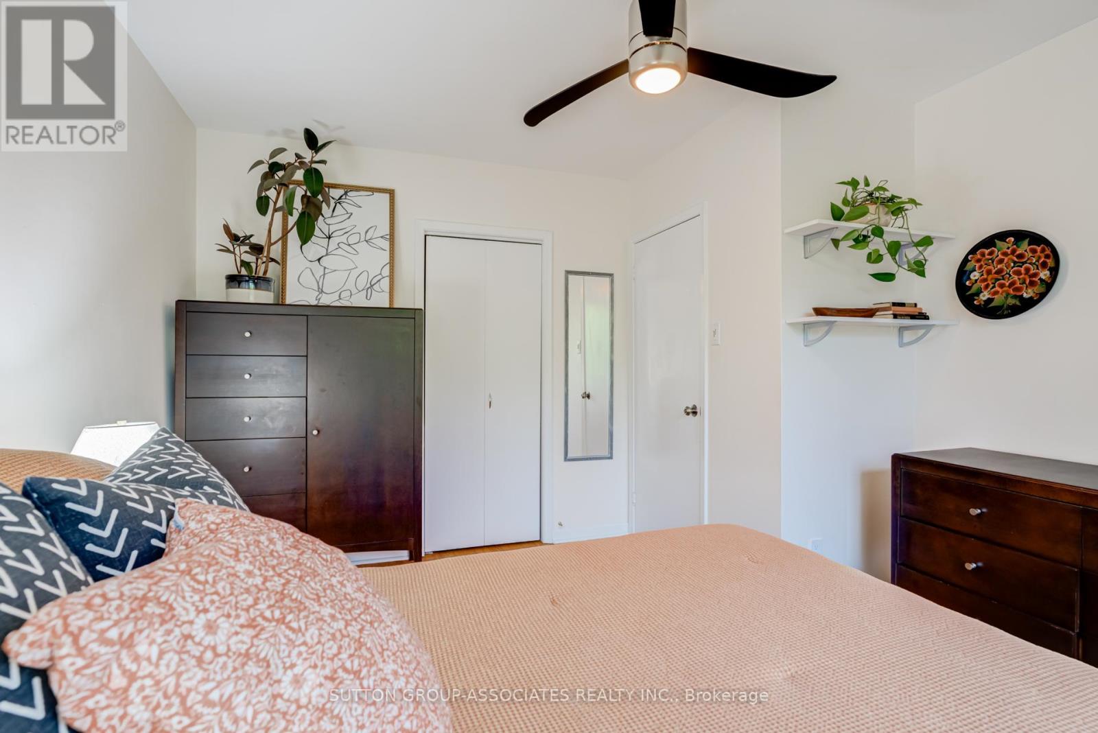 32a Vermont Avenue, Toronto, Ontario  M6G 1X7 - Photo 21 - C13140742