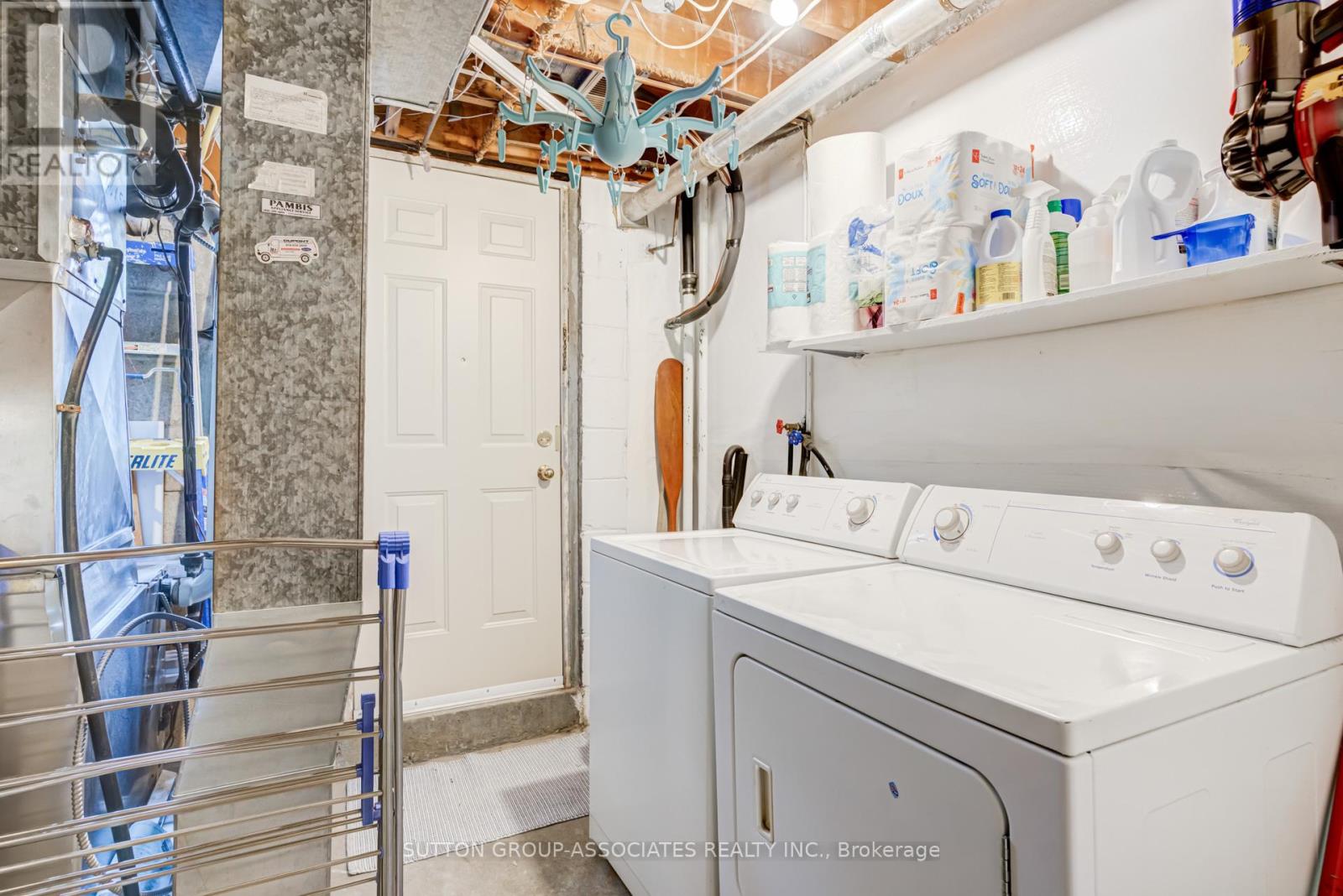 32a Vermont Avenue, Toronto, Ontario  M6G 1X7 - Photo 38 - C13140742