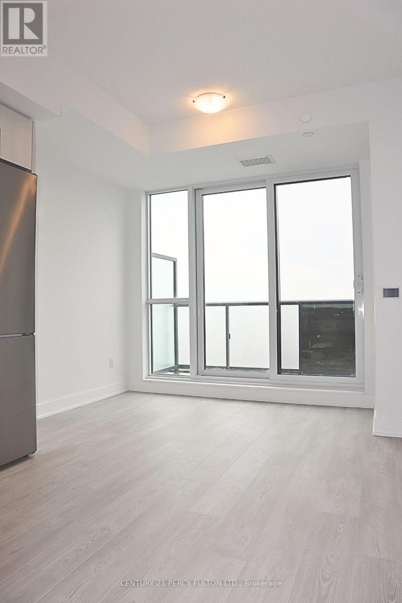 Ph21 - 2545 Simcoe Street N, Oshawa, Ontario  L1H 7K4 - Photo 2 - E13140736