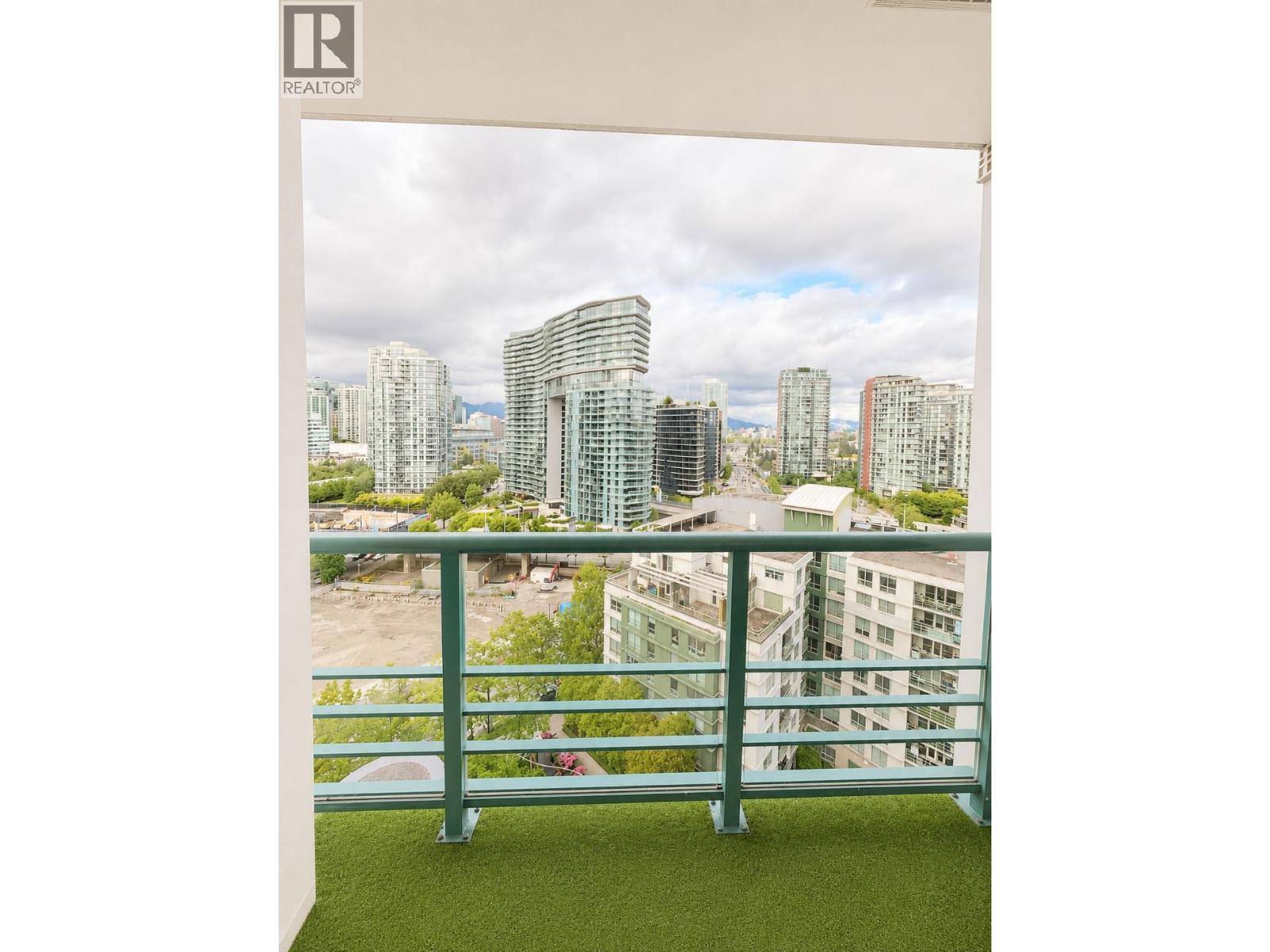 1802 1033 Marinaside, Vancouver, British Columbia  V6Z 3A3 - Photo 11 - R3124603