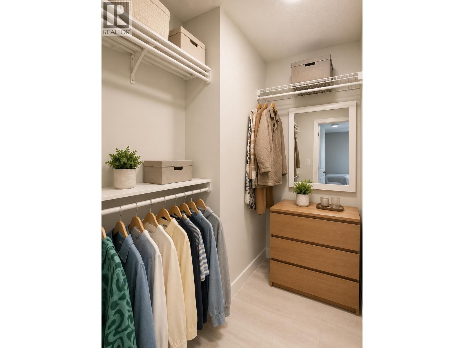 1802 1033 Marinaside, Vancouver, British Columbia  V6Z 3A3 - Photo 7 - R3124603