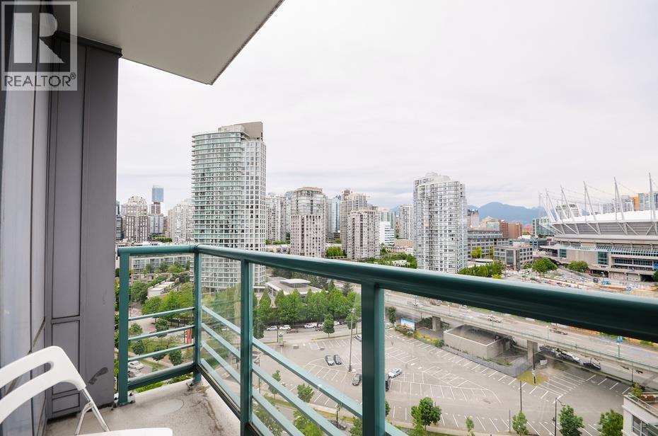 1802 1033 Marinaside, Vancouver, British Columbia  V6Z 3A3 - Photo 9 - R3124603