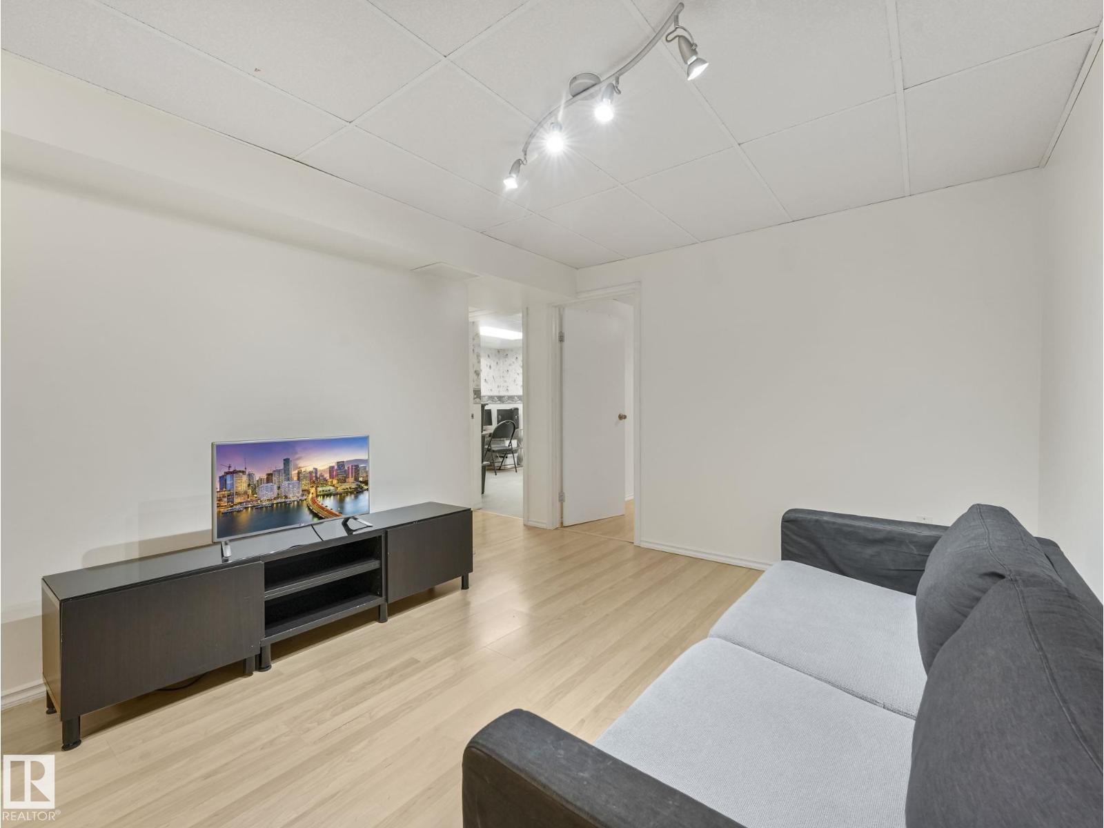 168 Humberstone Rd Nw, Edmonton, Alberta  T5A 4C6 - Photo 44 - E4488446